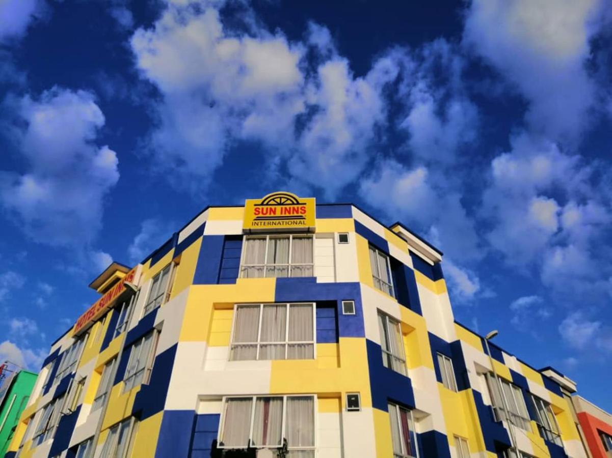 Sun Inns Hotel Meru Raya Chemor Экстерьер фото